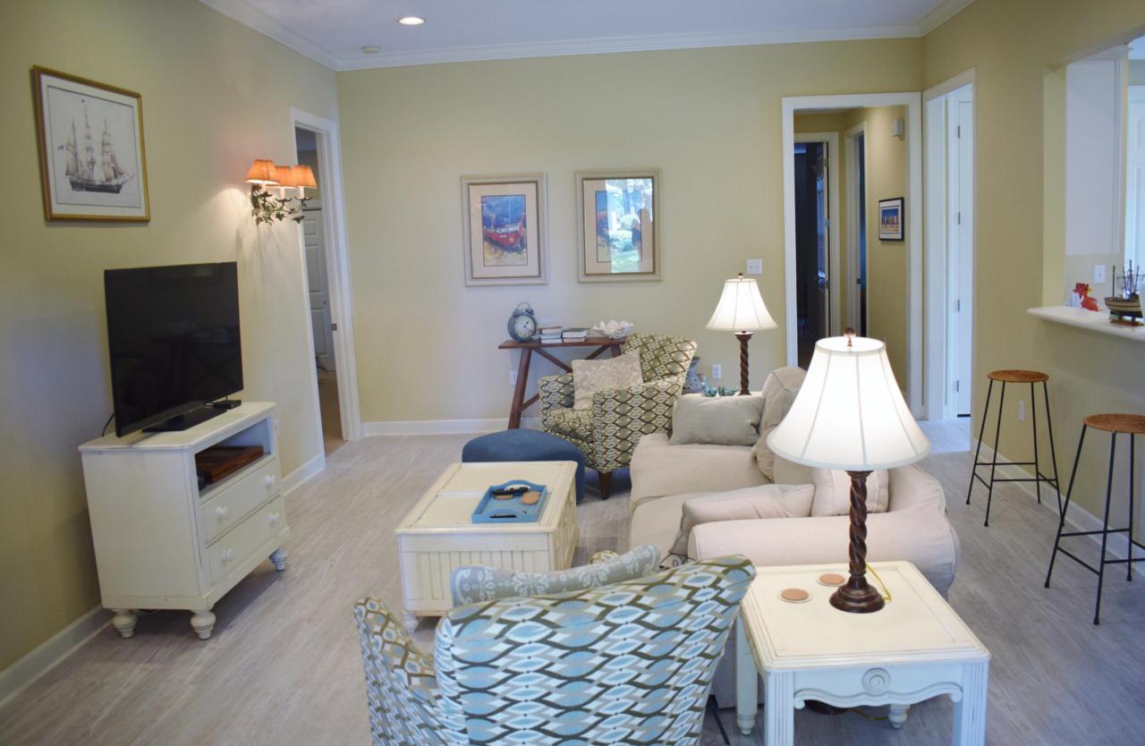 2038 Crystal Lake Drive - Photo 1