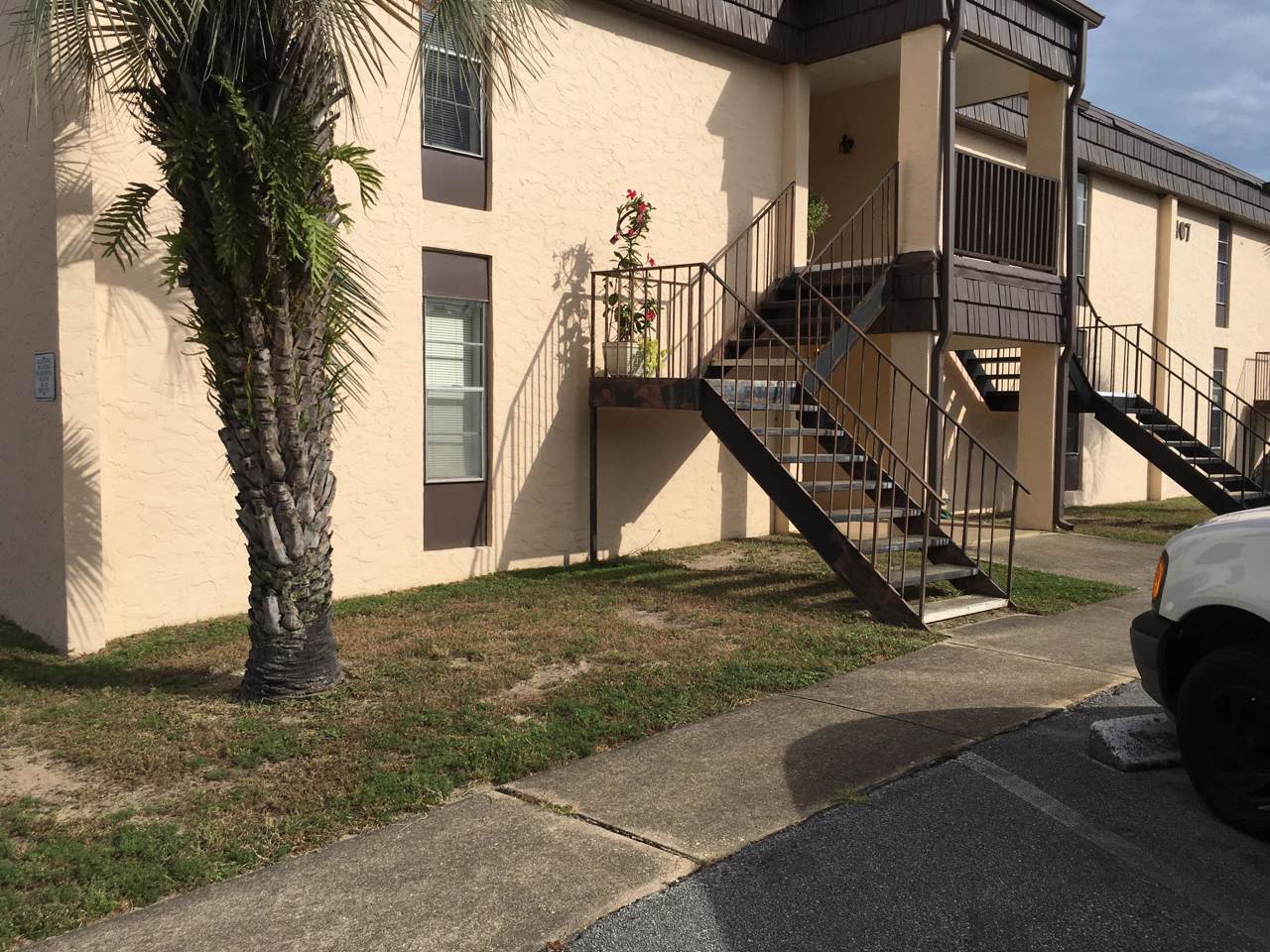 407 Marshall Court - Photo 1