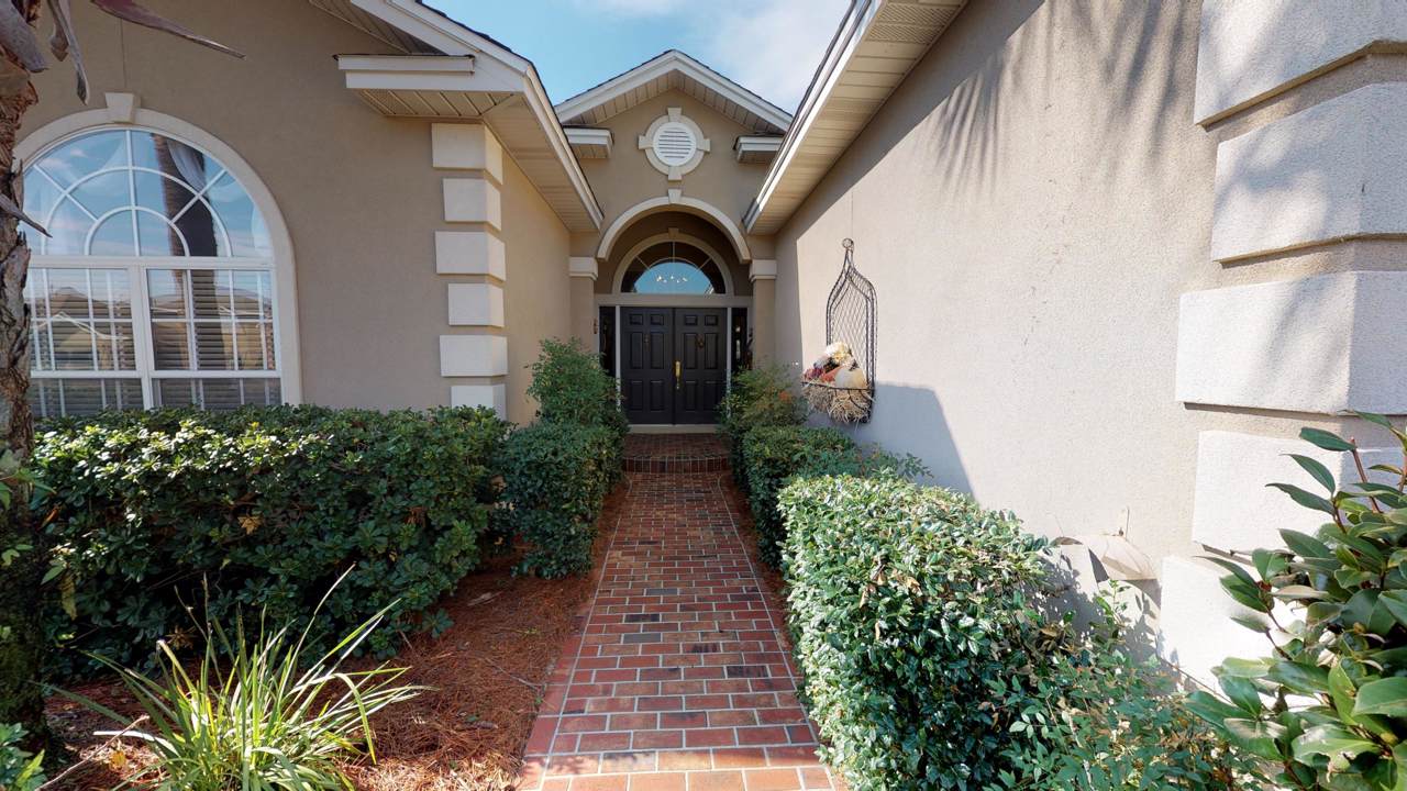 252 Okeechobee Cove - Photo 1