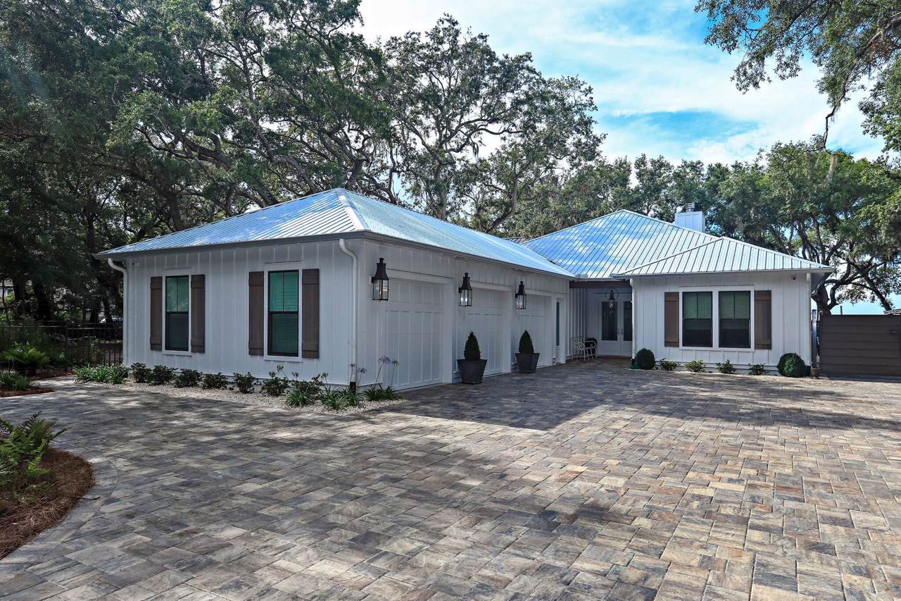 104 Mitchell Avenue - Photo 1