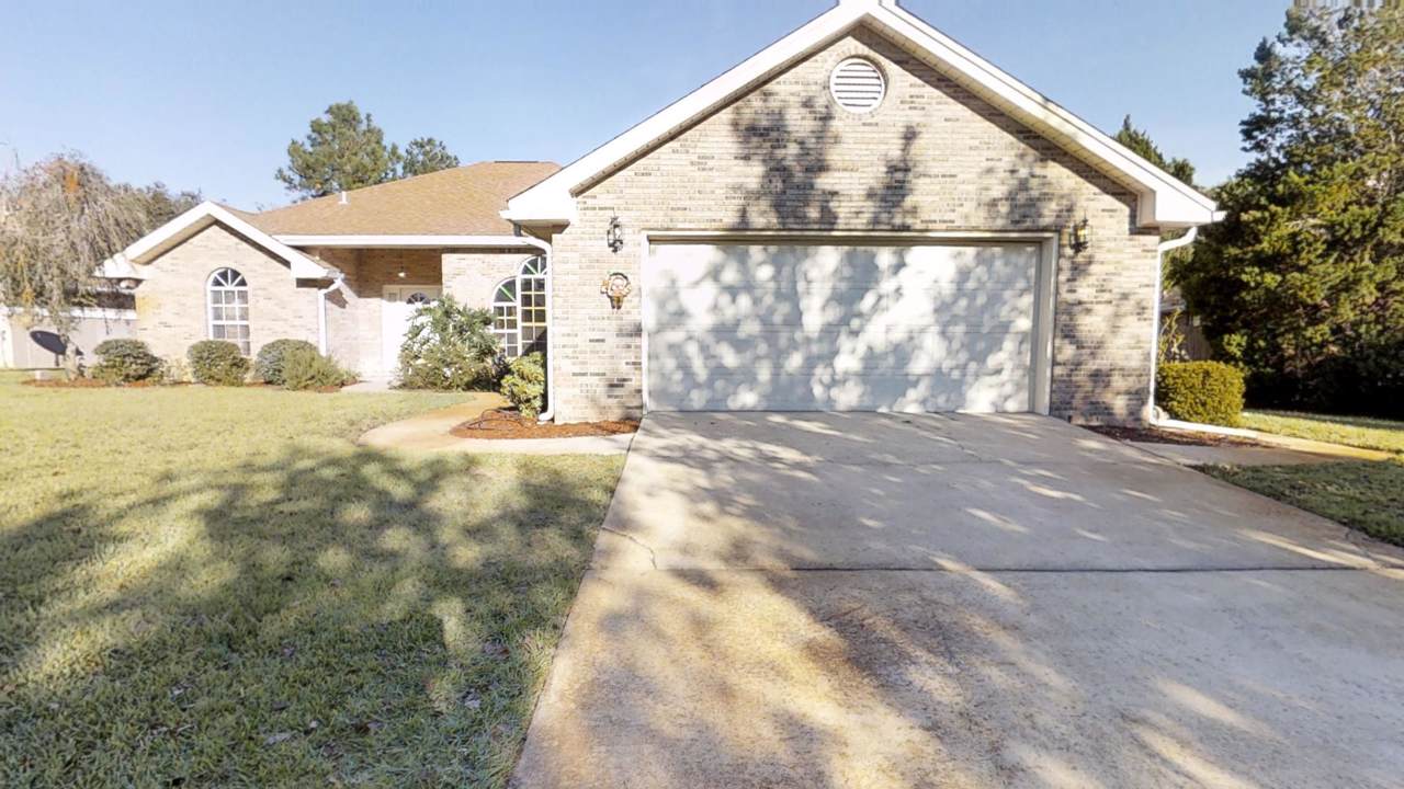 2072 Pritchard Point Drive - Photo 1
