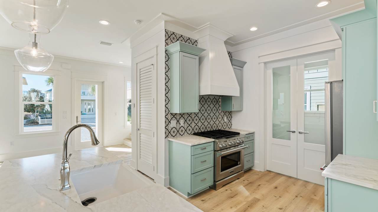 52 Sandalwood Drive - Photo 1