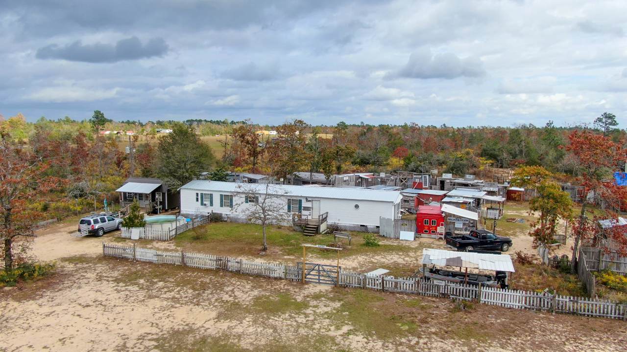 102 Fairview Road - Photo 1
