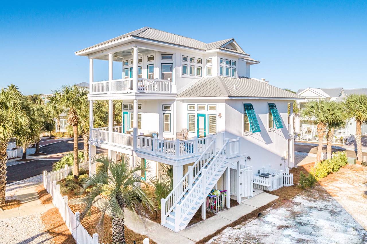 372 Beachside Drive - Photo 1