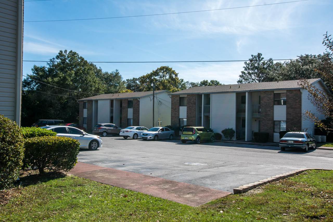 719 Green Street - Photo 1