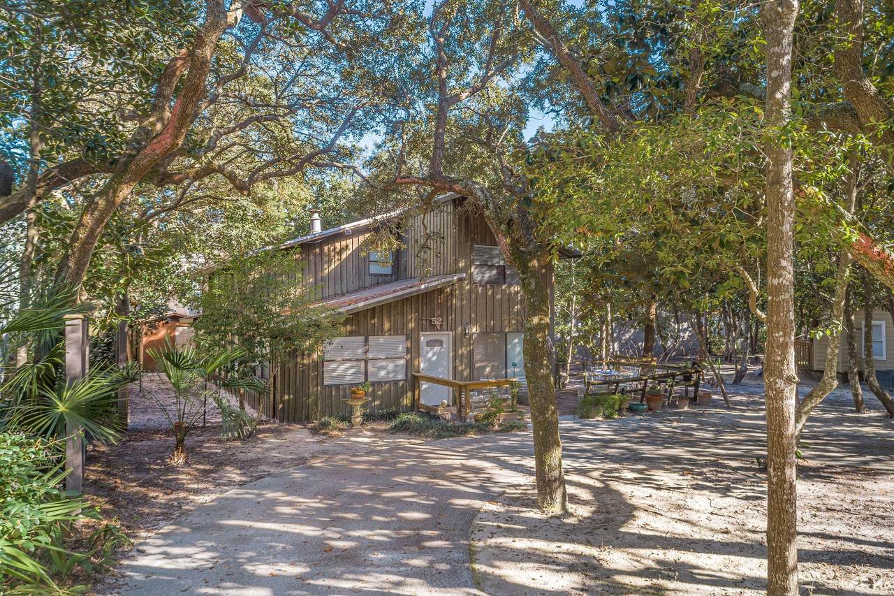 52 Holly Street - Photo 1