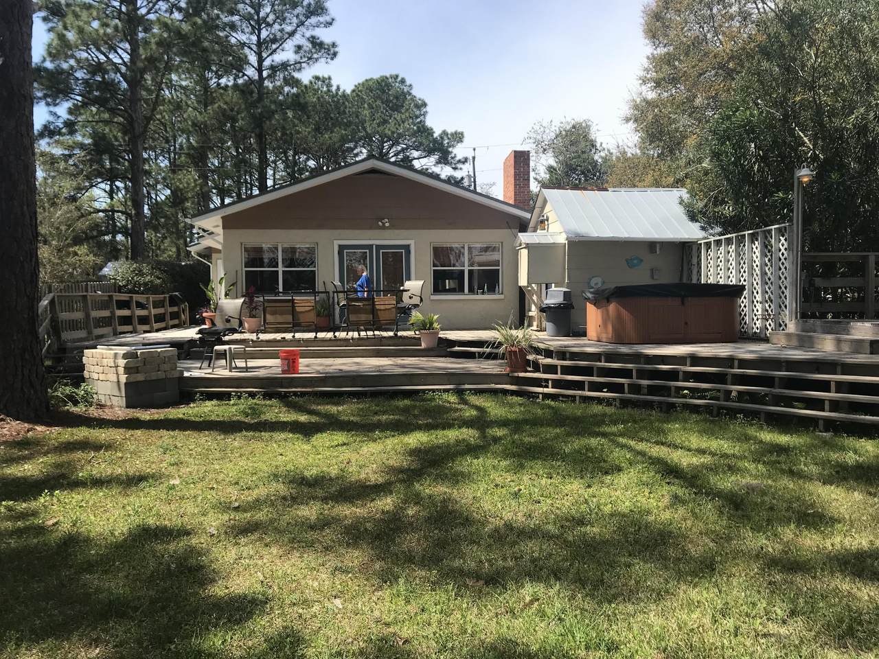 173 Gulf Drive - Photo 1