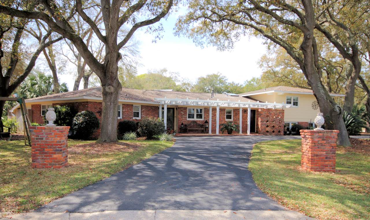 335 Sudduth Circle - Photo 1