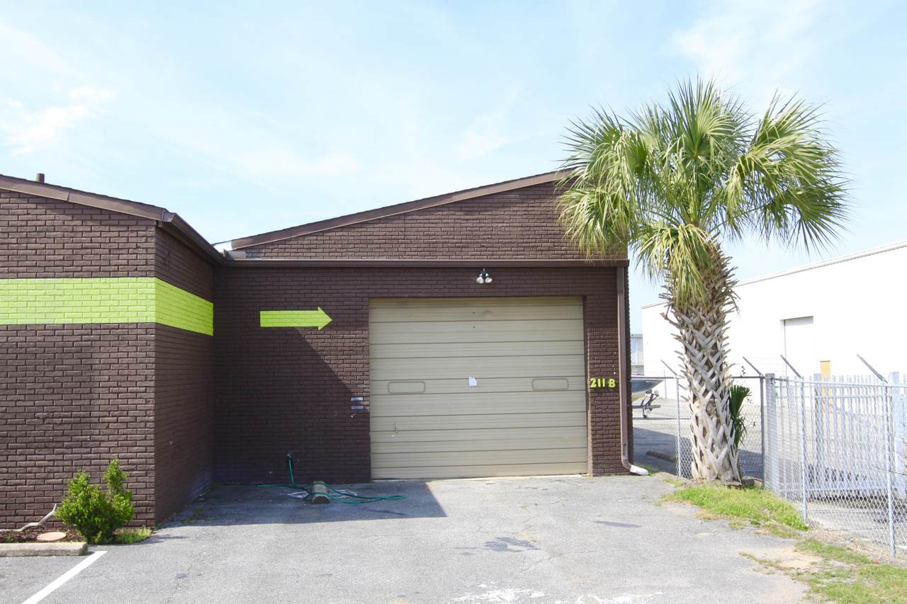 211 Main Street - Photo 1