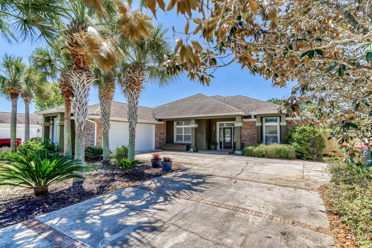 21001 Lakeview Drive - Photo 1 21001 Lakeview Drive - Photo 1