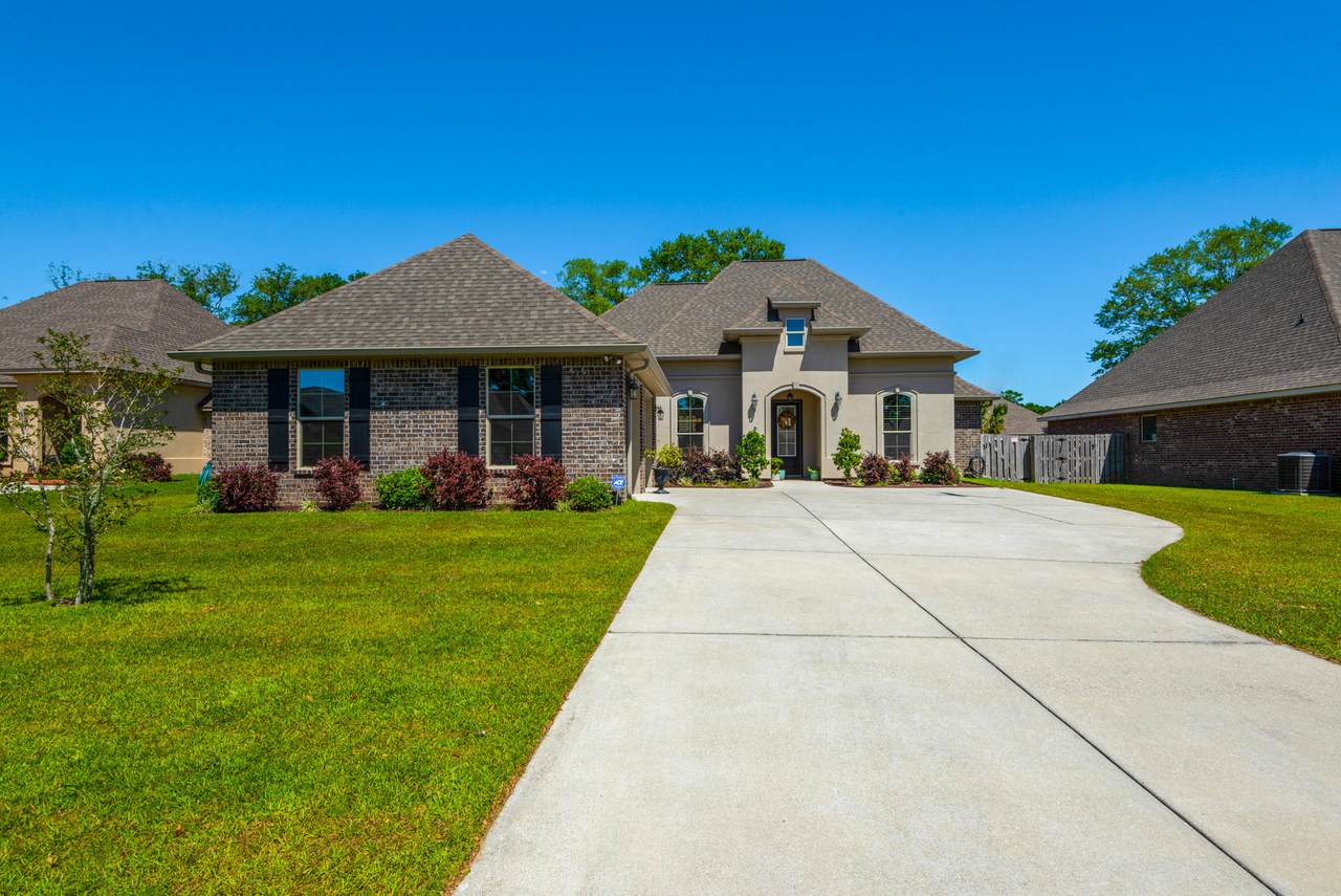 8512 John David Drive - Photo 1 8512 John David Drive - Photo 1