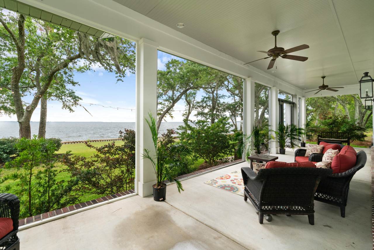 570 Taunton Road - Photo 1