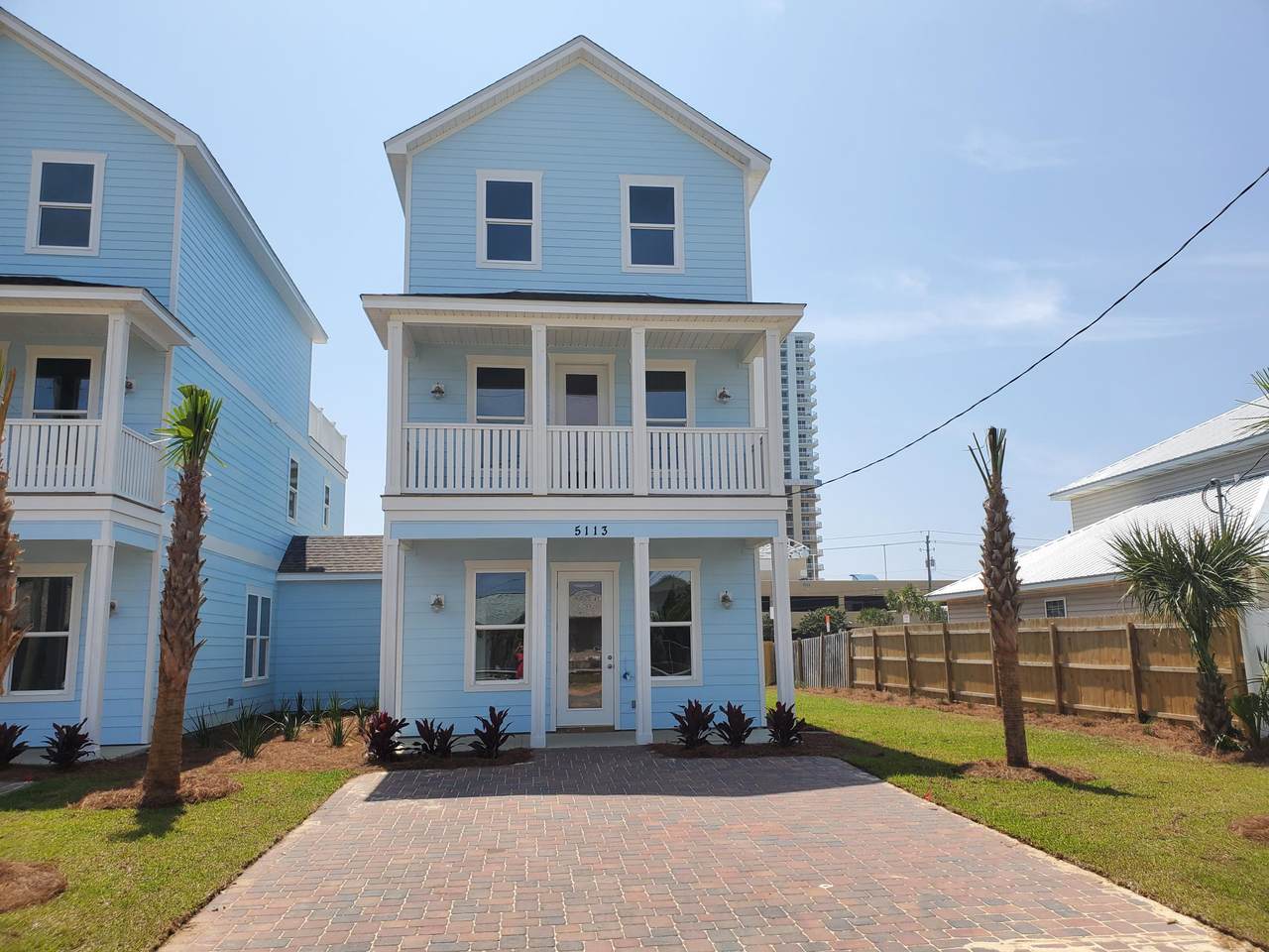 5113B Beach Drive - Photo 1