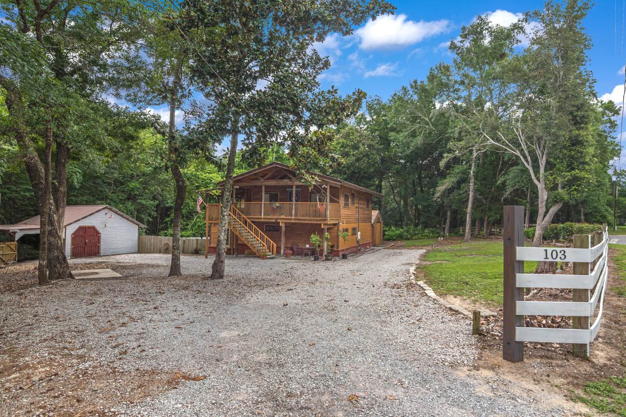 103 Hickory Street - Photo 1