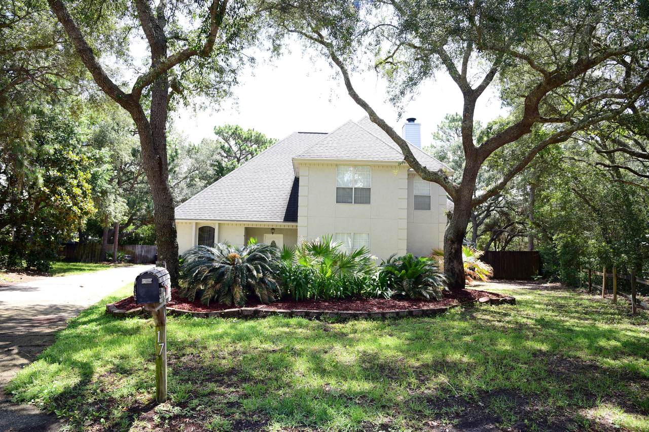 17 Danbury Court - Photo 1