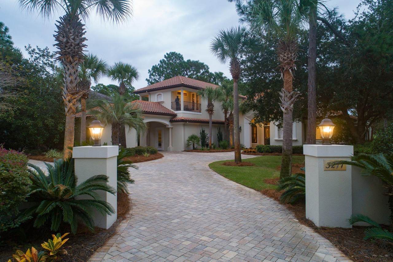 3277 Burnt Pine Circle - Photo 1
