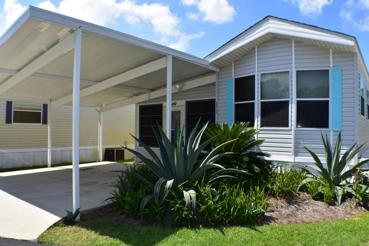 1219 Thomas Drive - Photo 1