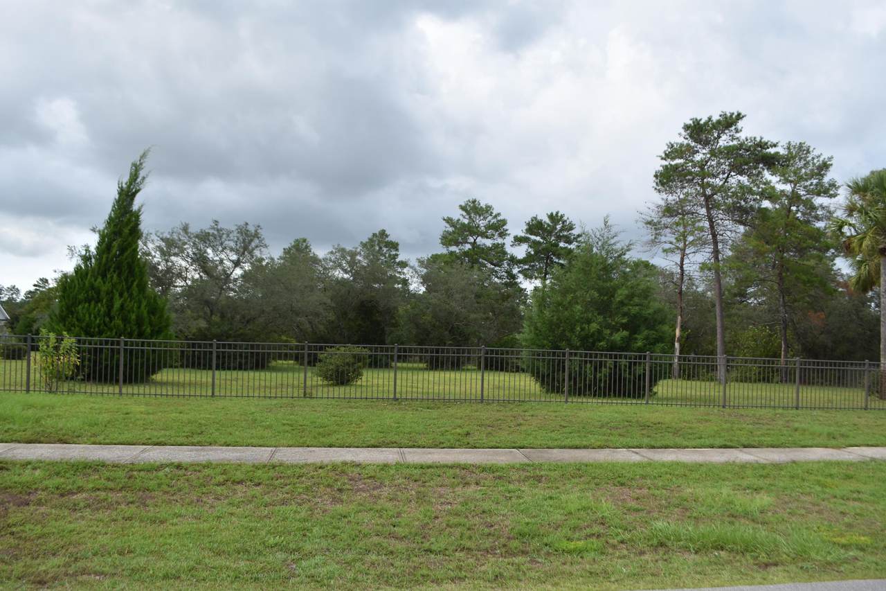 454 Coastal Breeze Drive - Photo 1