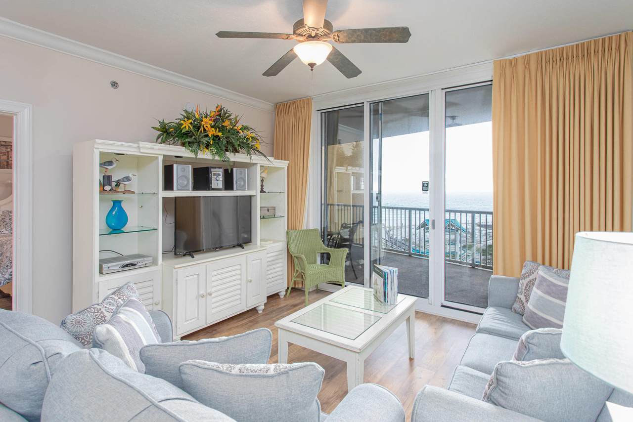 1150 Santa Rosa Boulevard - Photo 1