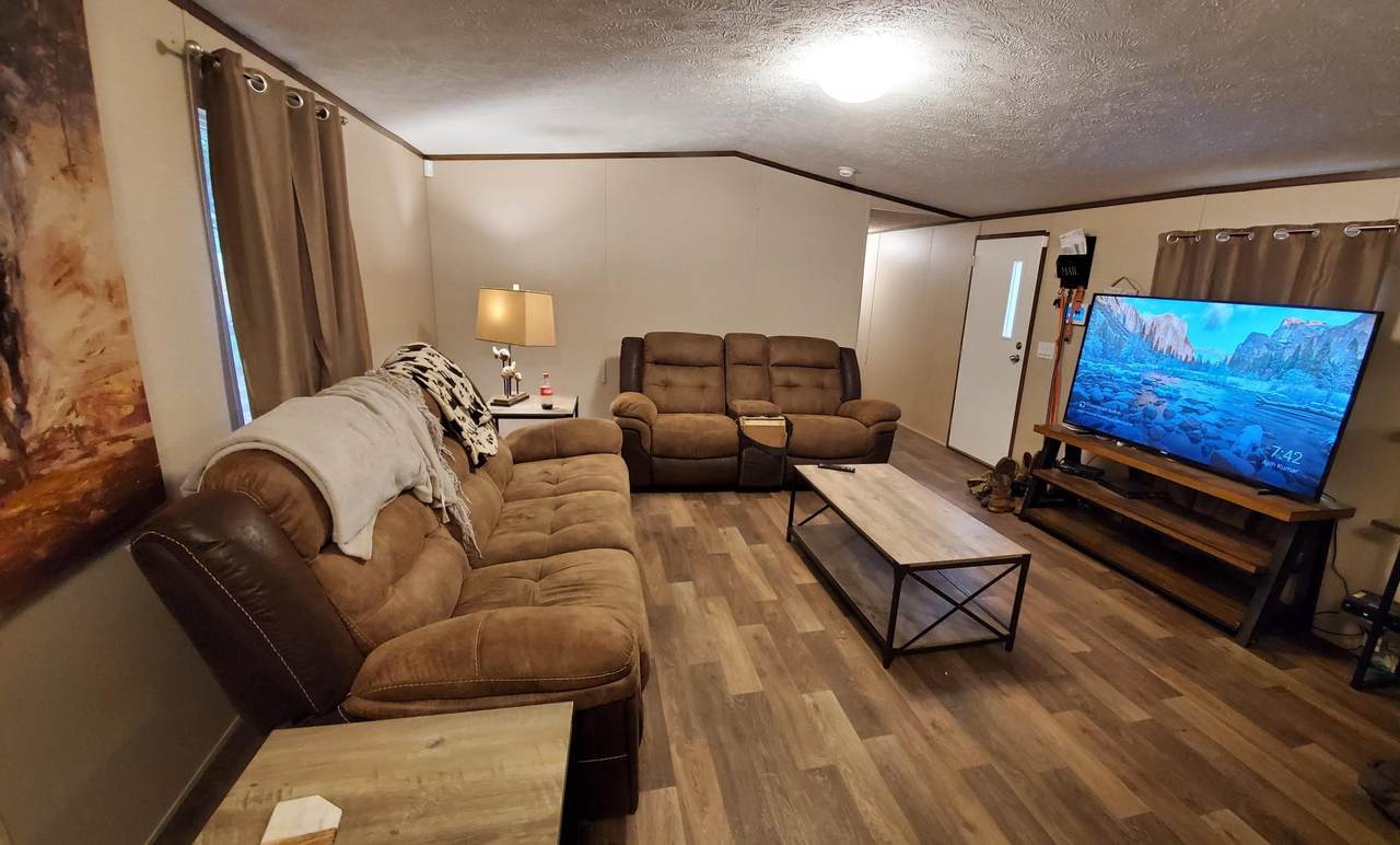 5130 Lake End Drive - Photo 1