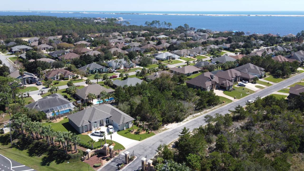 2044 Fontainebleau Court - Photo 1