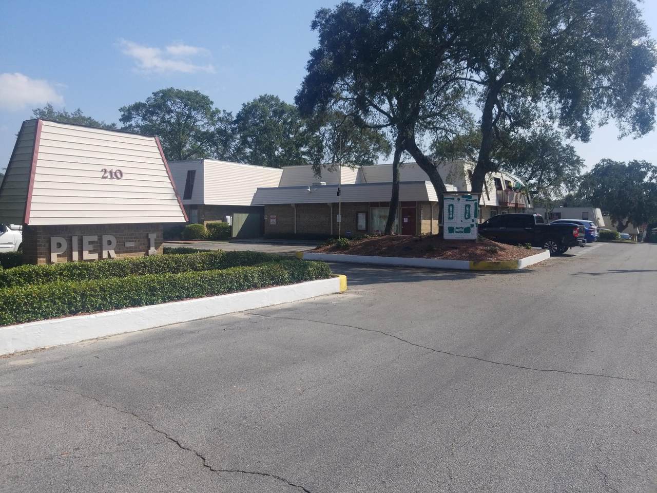 210 Pelham Road - Photo 1