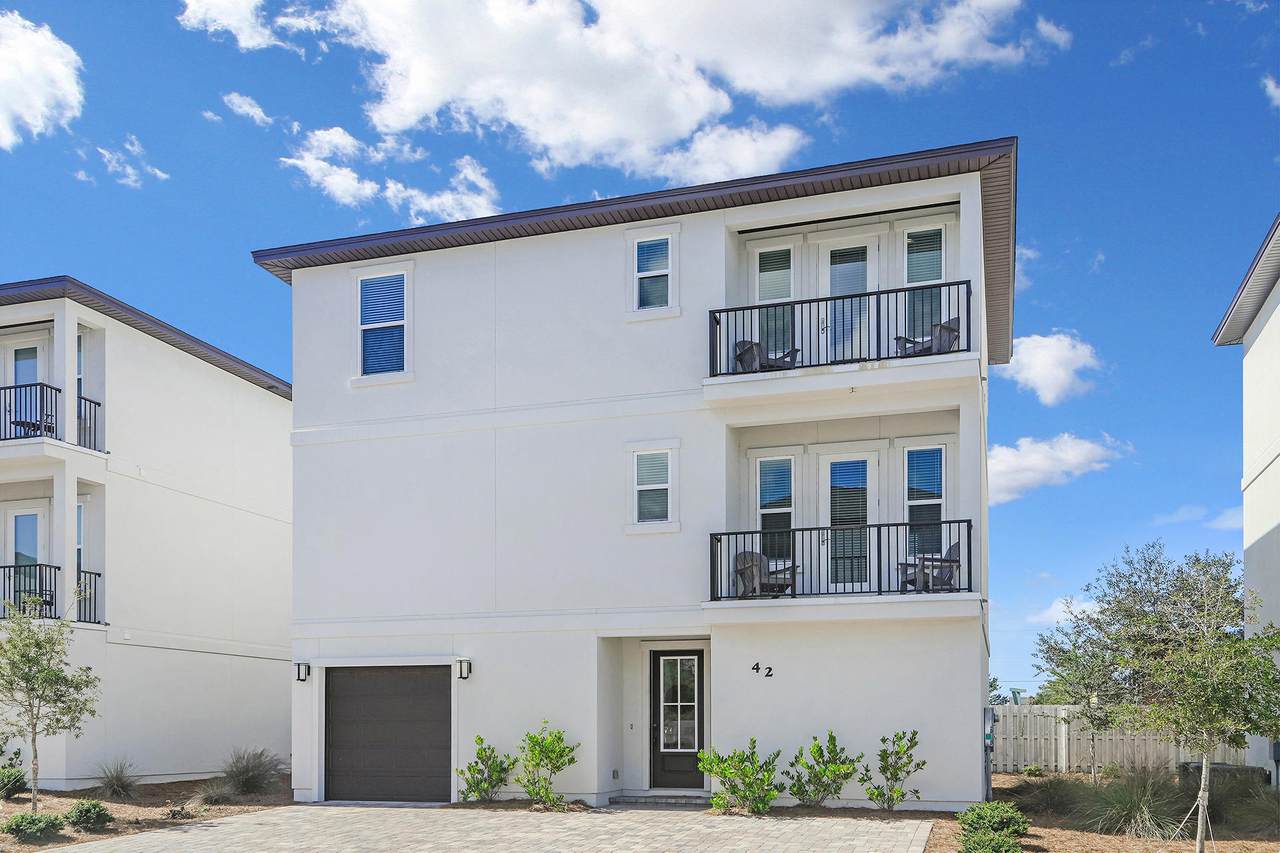 42 Ciboney Street - Photo 1