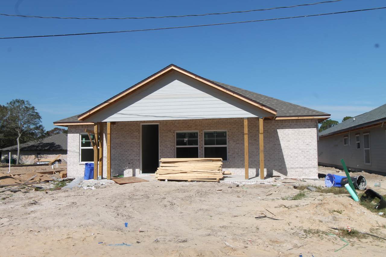 43 8th Avenue - Photo 1