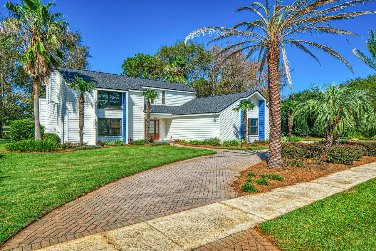 45 Country Club Drive - Photo 1