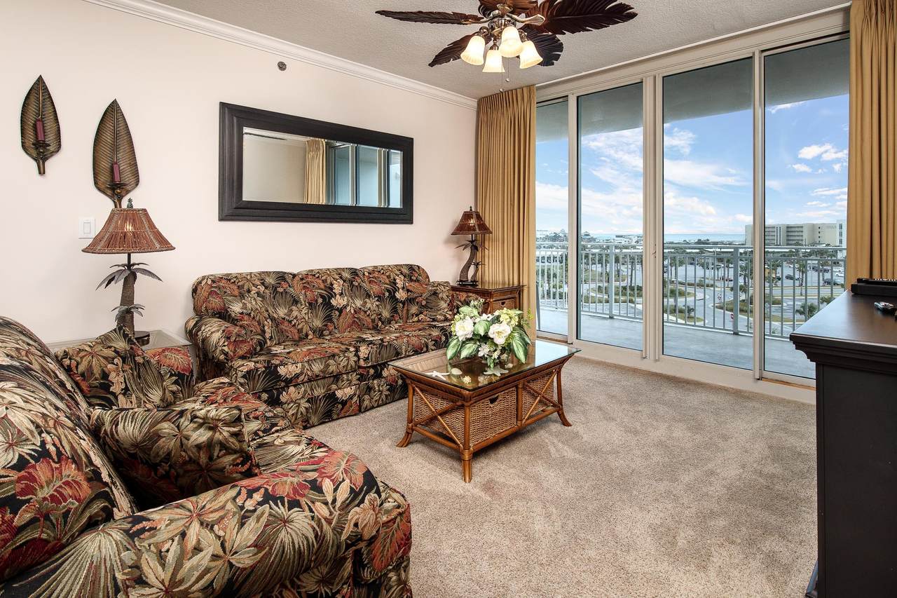 1110 Santa Rosa Boulevard - Photo 1