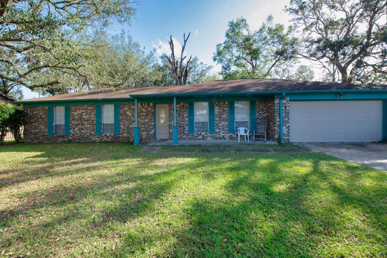 3250 Las Brisas Drive - Photo 1