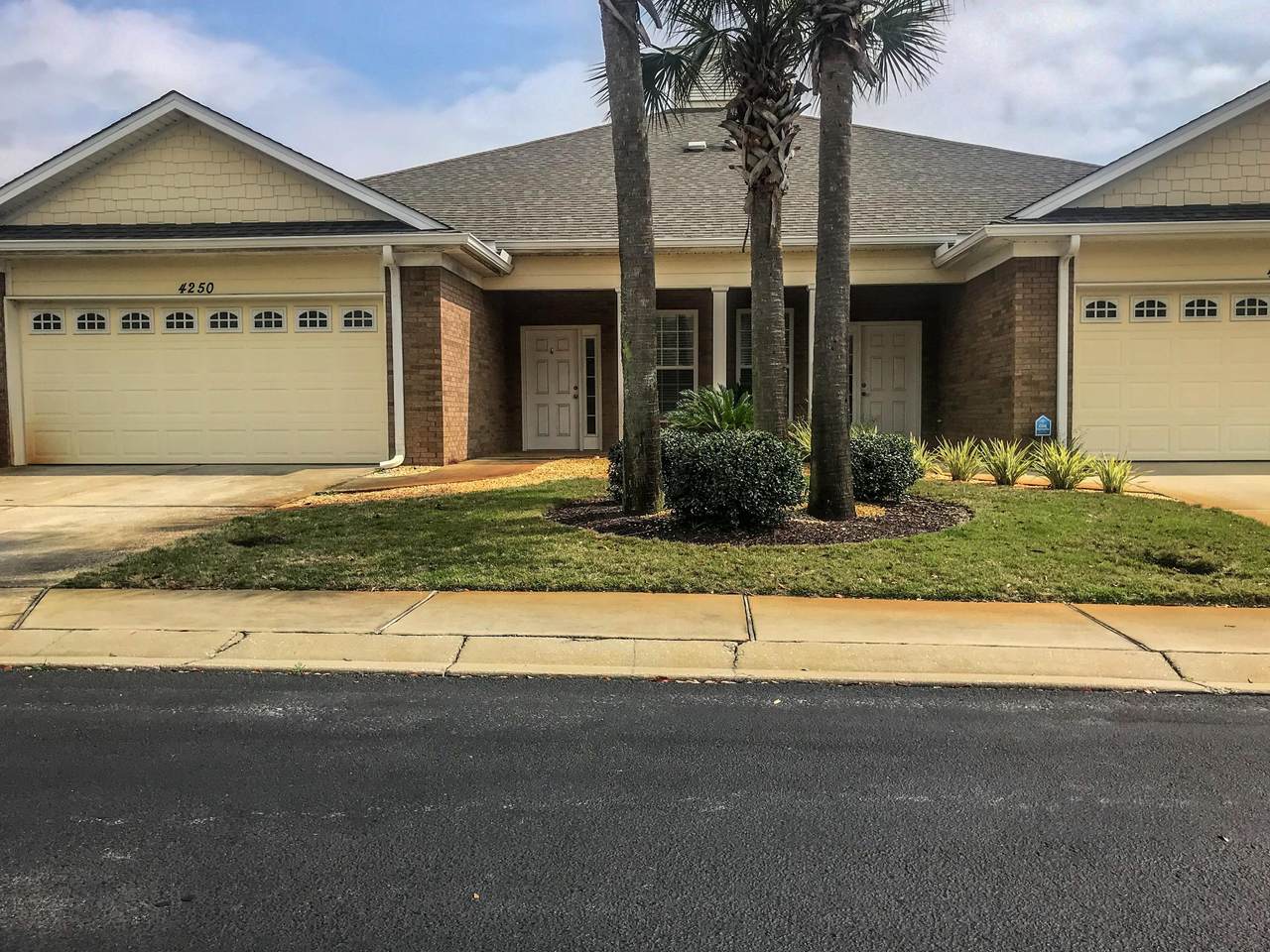 4250 Jade Loop - Photo 1