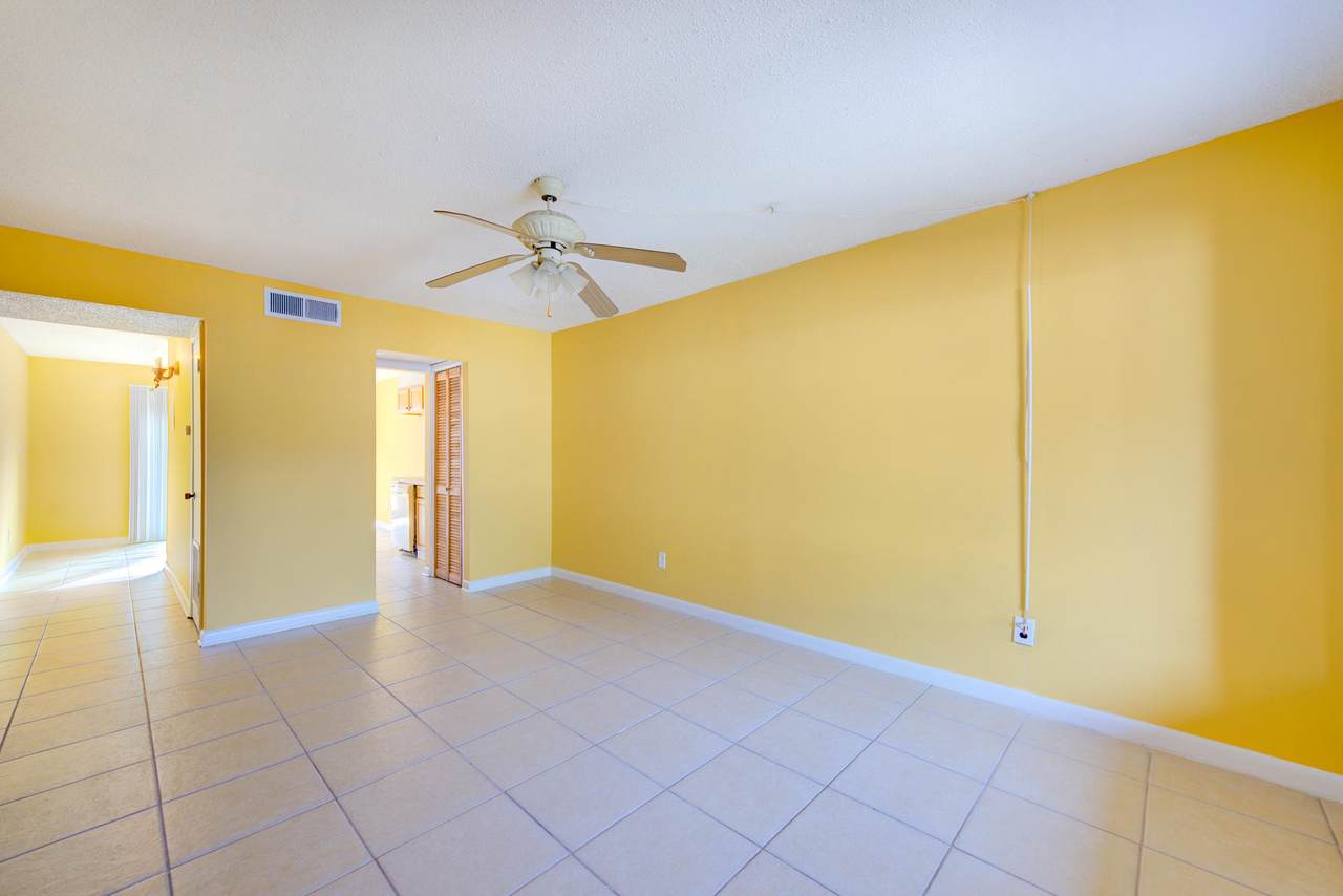 210 Pelham Road - Photo 1