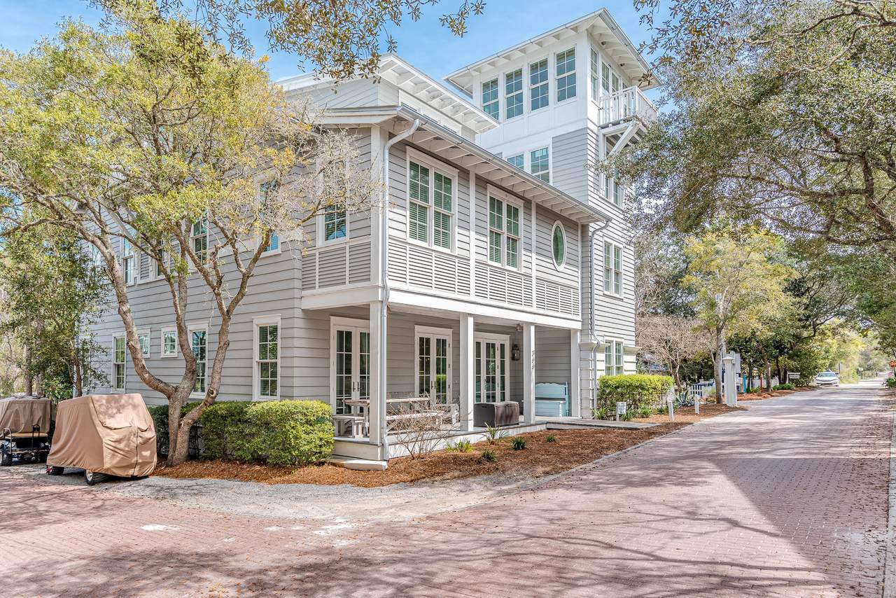 366 Forest Street - Photo 1