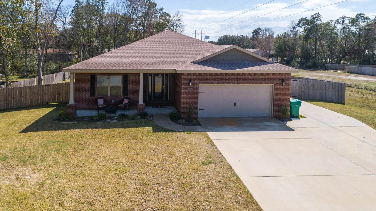 739 Overbrook Drive - Photo 1