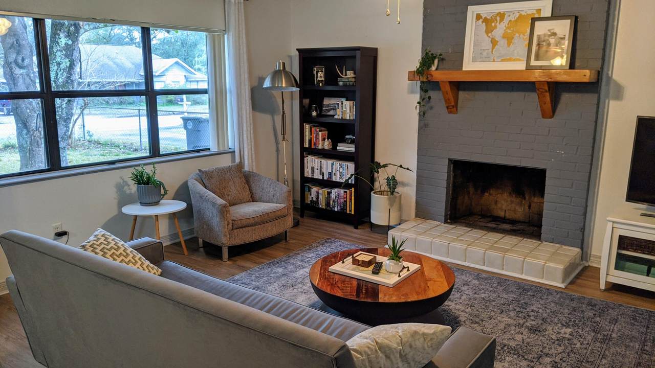 360 Okaloosa Avenue - Photo 1