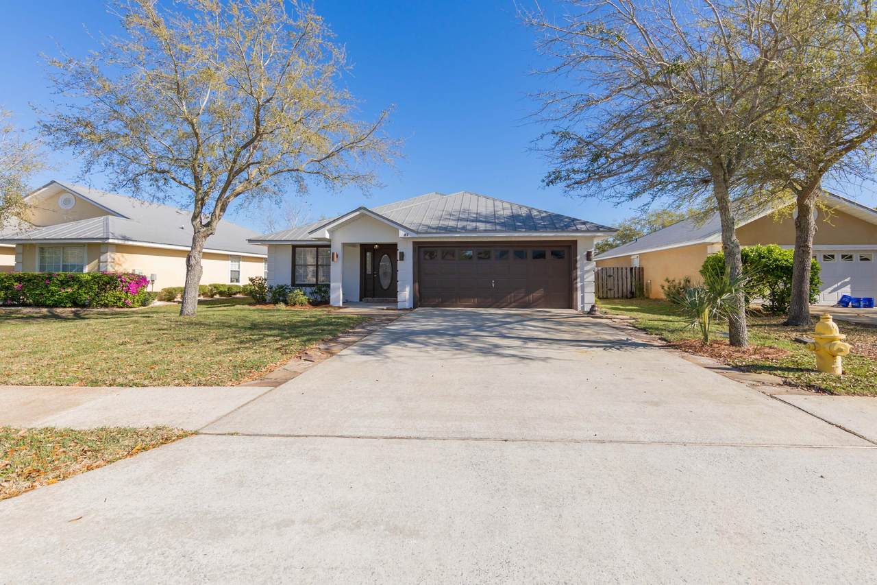 87 Red Bay Court - Photo 1