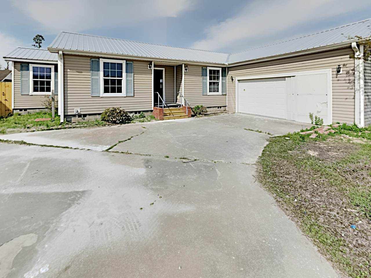 7305 Charlotte Circle - Photo 1