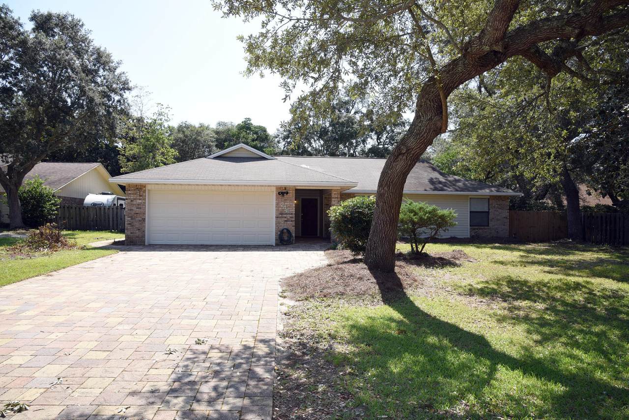 246 Dominica Circle - Photo 1