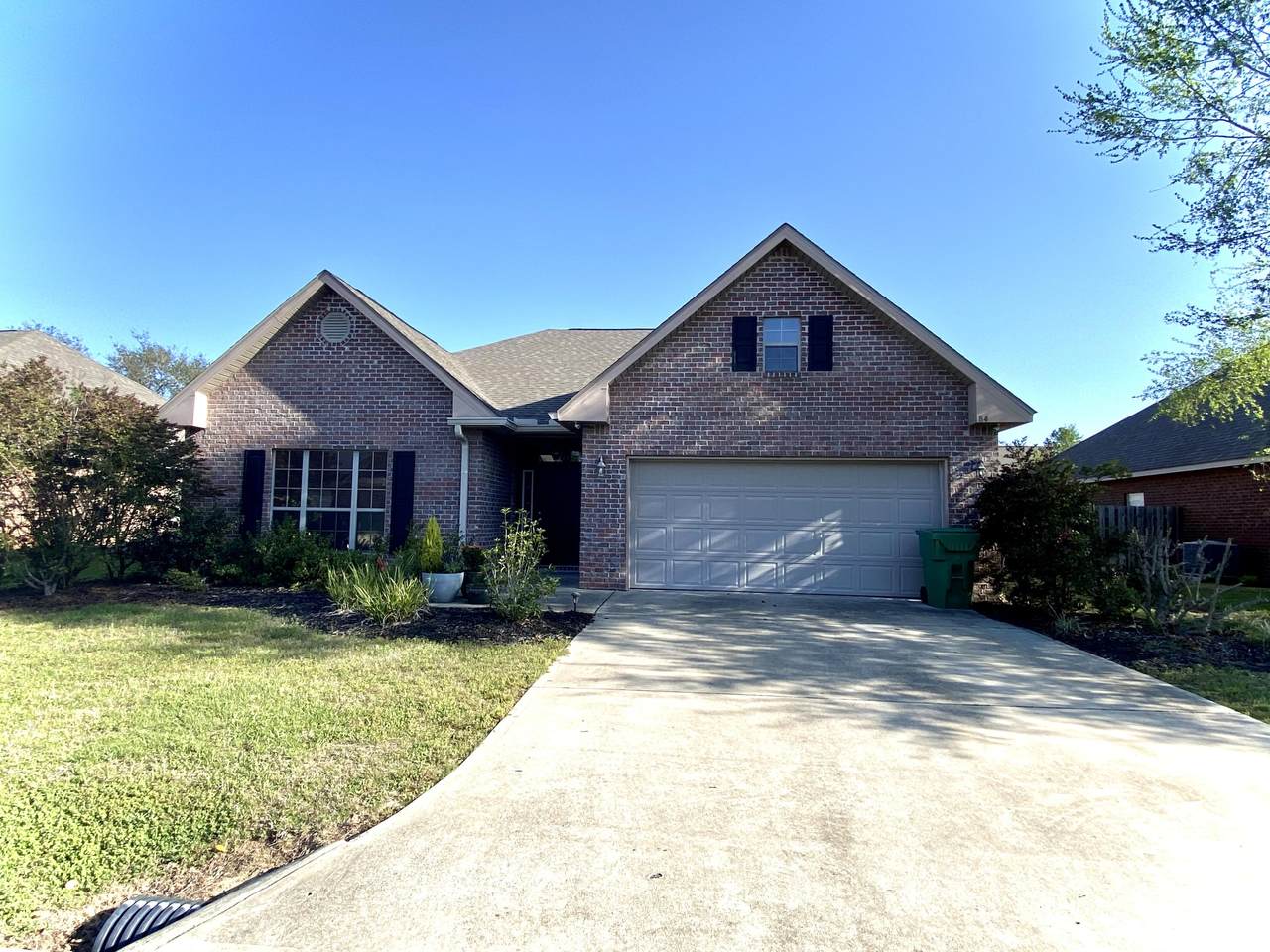84 Bella Boulevard - Photo 1