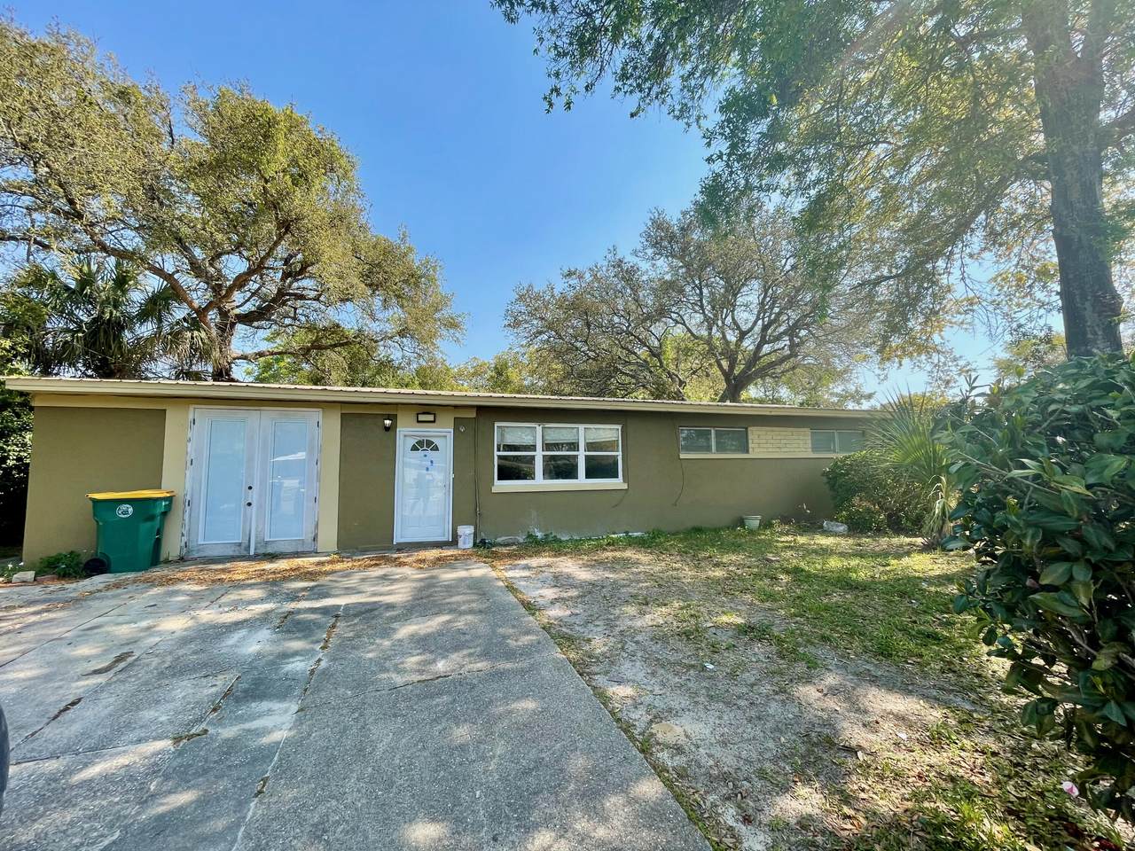 101 Thornhill Road - Photo 1