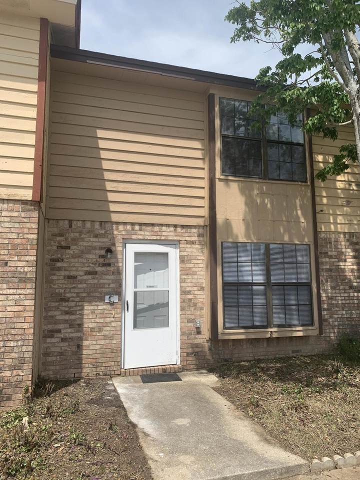 413 Sea Rover Lane - Photo 1
