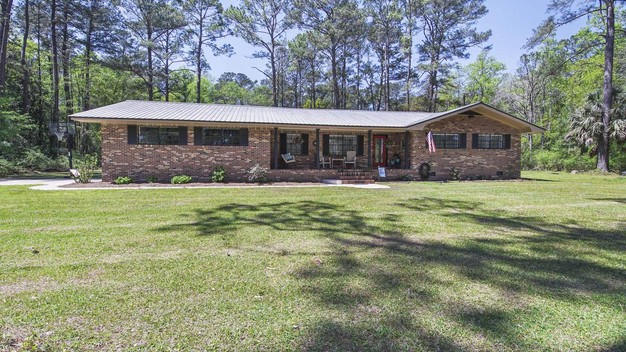 840 2nd Street - Photo 1