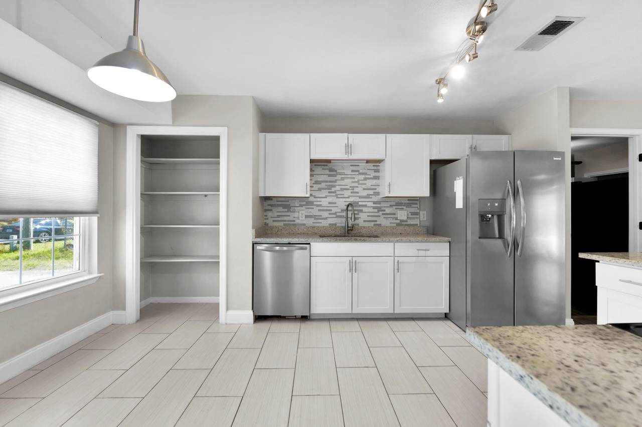 651 Wildwood Street - Photo 1