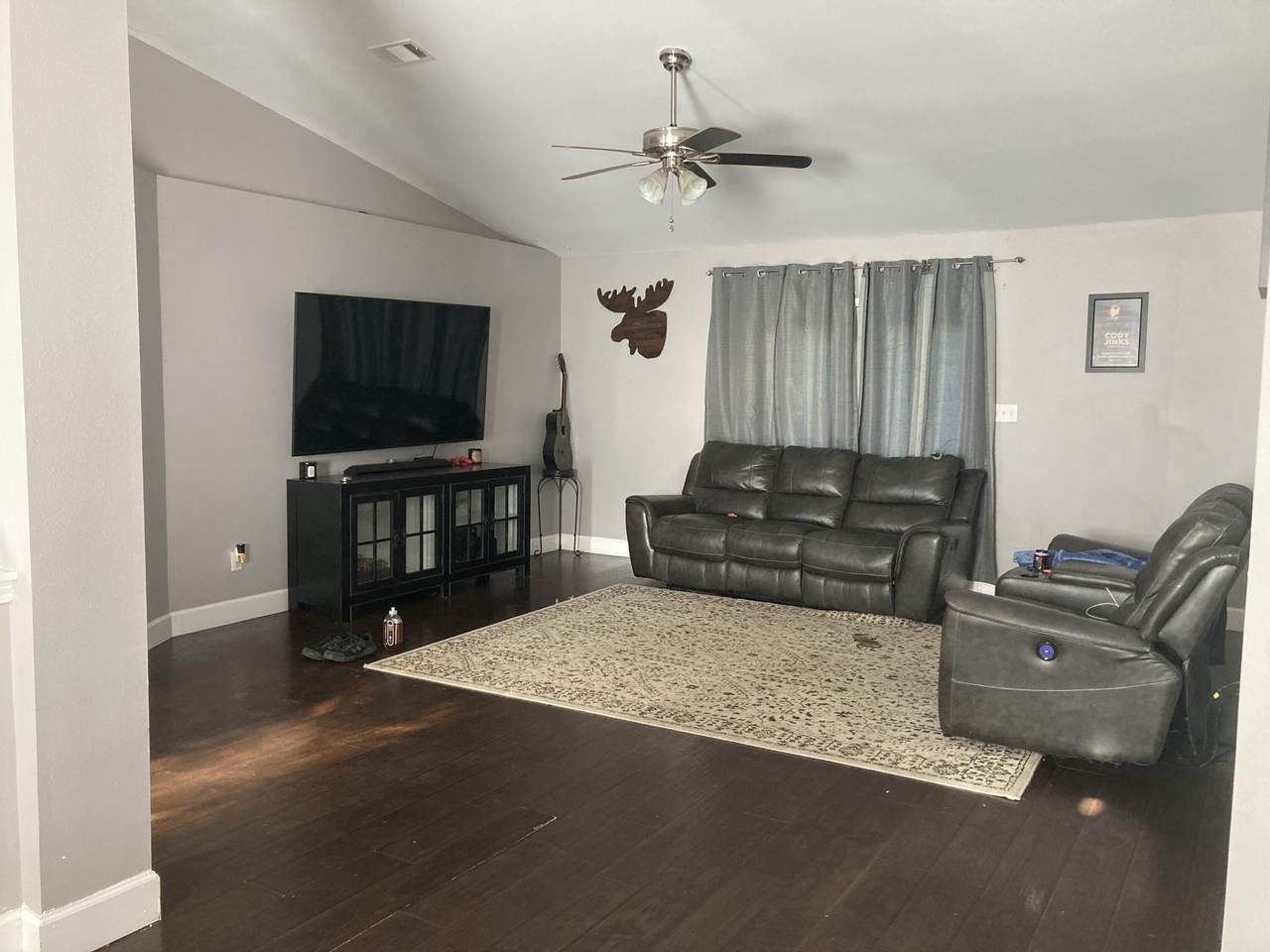 2717 Augustus Road - Photo 1