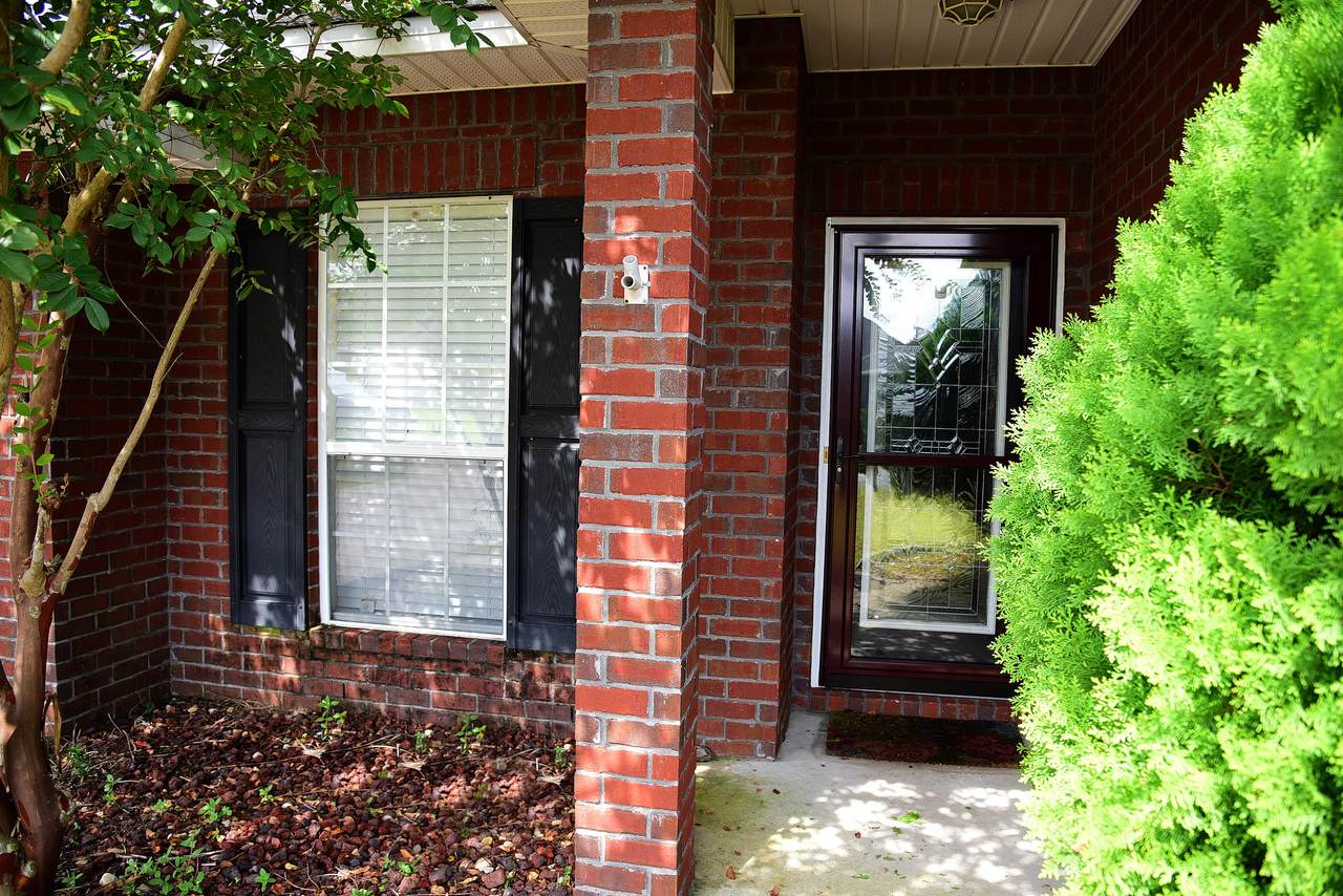 2265 Lewis Street - Photo 1
