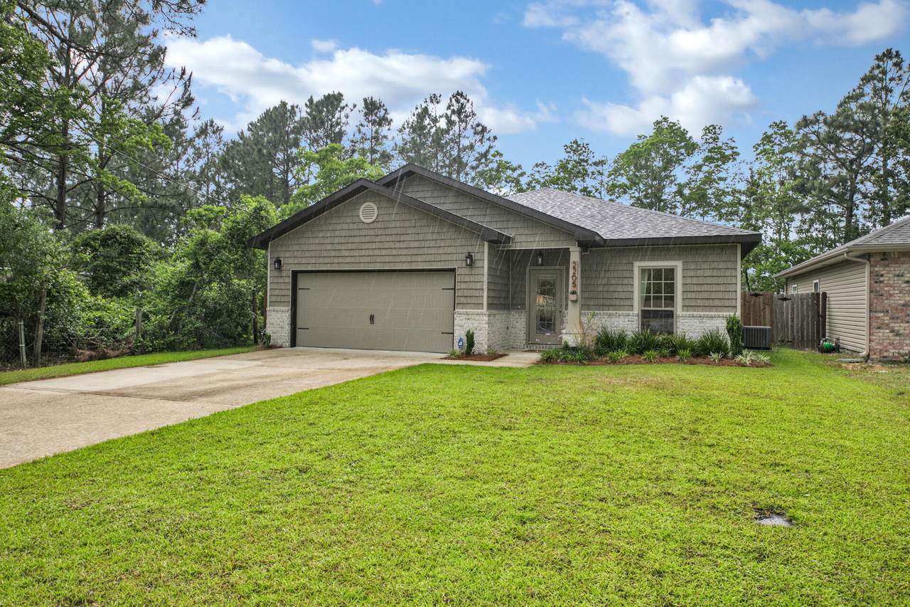 2205 Tom Street - Photo 1