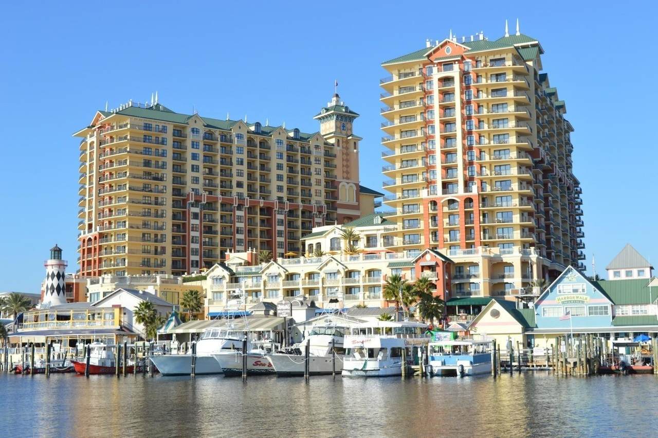 10 Harbor Boulevard - Photo 1
