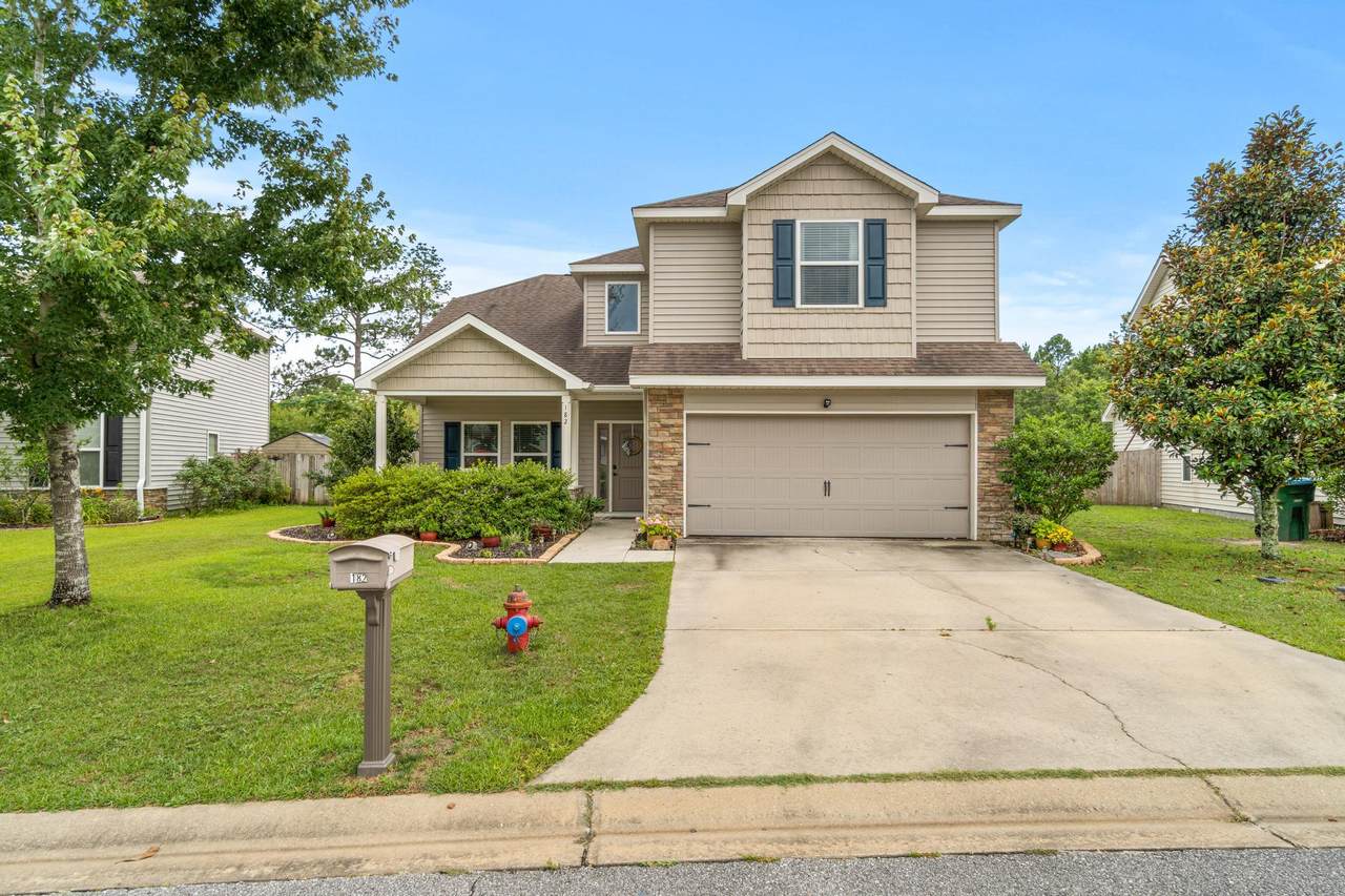 182 Peoria Boulevard - Photo 1