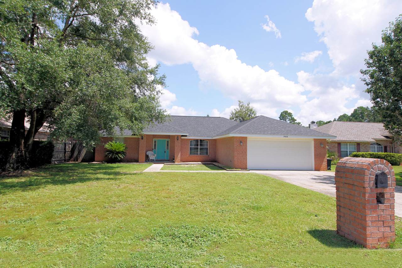 7923 Lola Circle - Photo 1